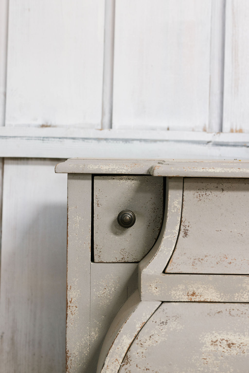Woodcroft French Grey 8 Drawer Chest