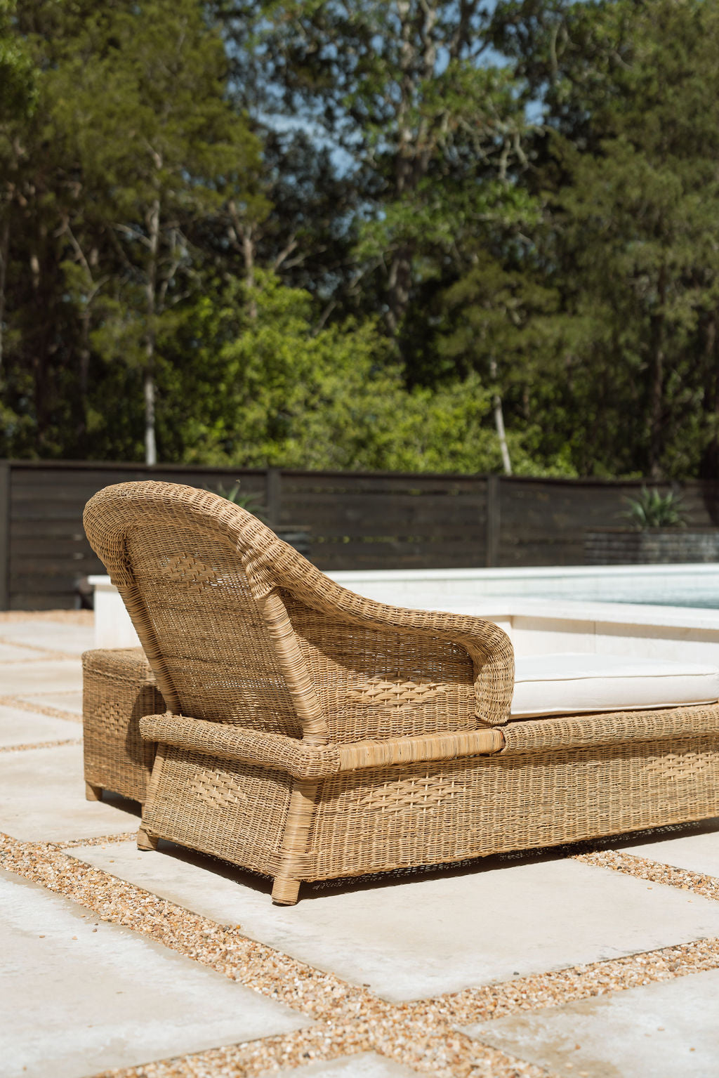 Malawi Classic Cane Lounger