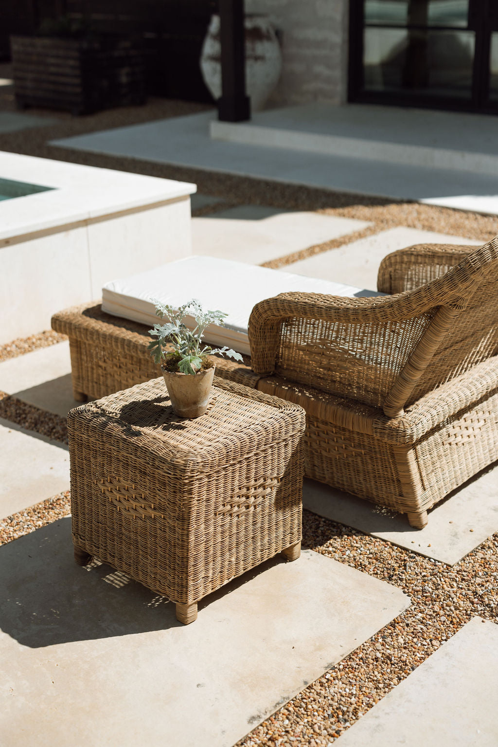 Malawi Classic Cane Lounger
