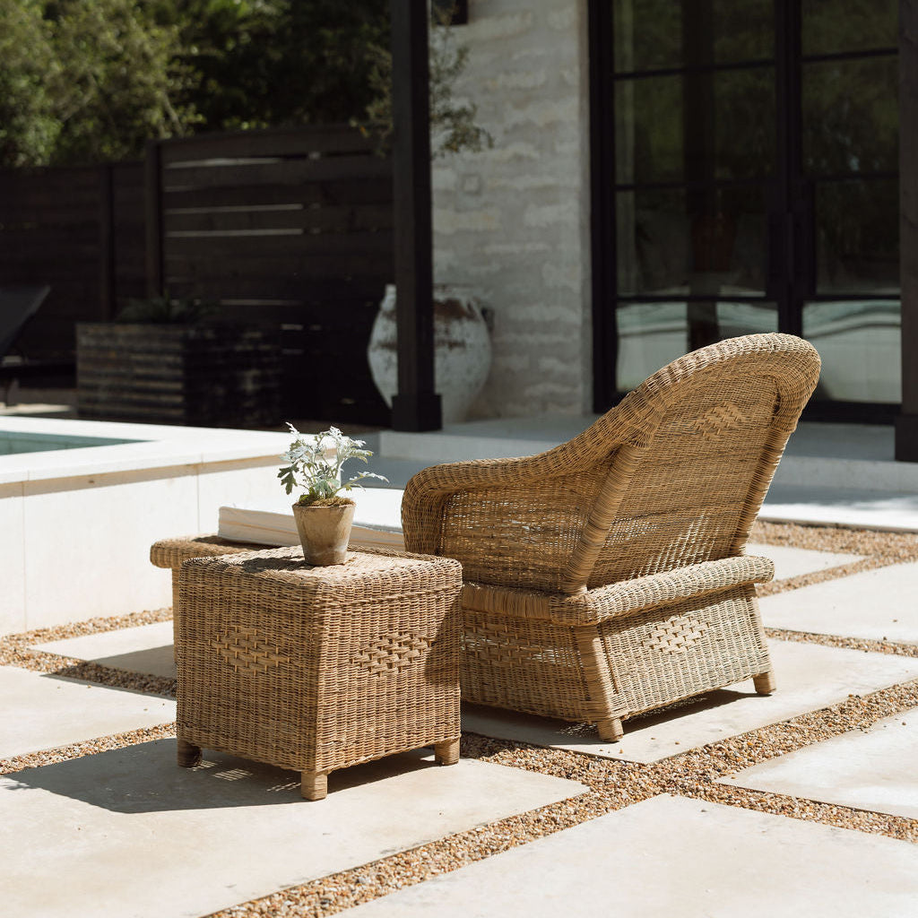 Malawi Classic Cane Lounger