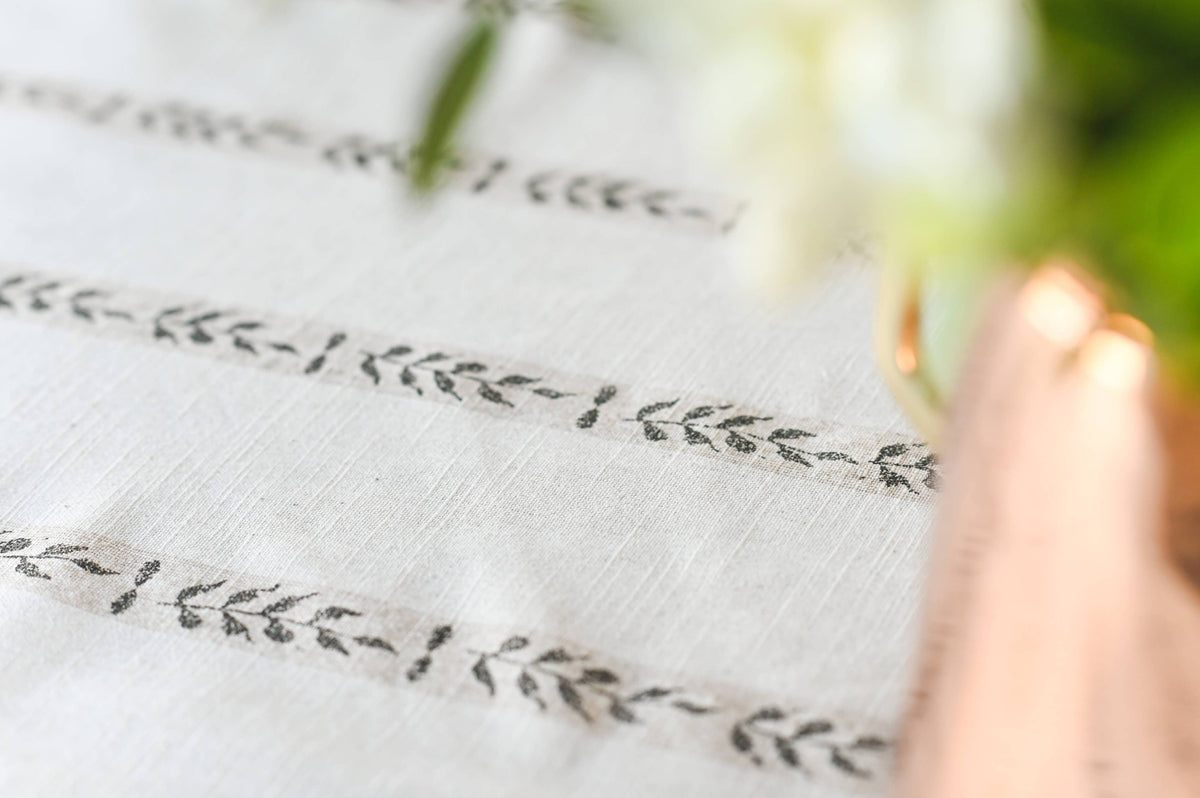 Walnut Leaf Tablecloth
