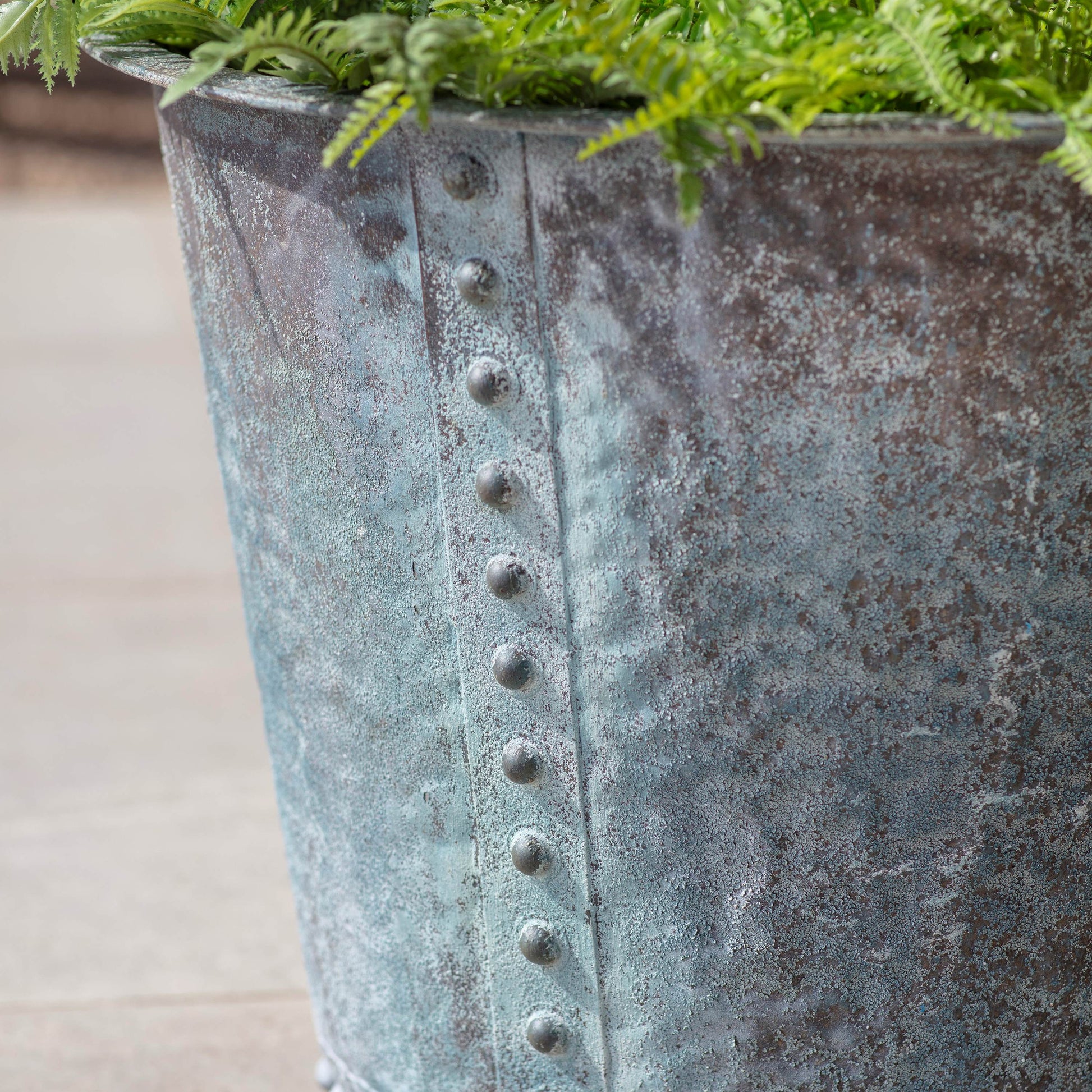 Yarnton Weathered Iron Planter