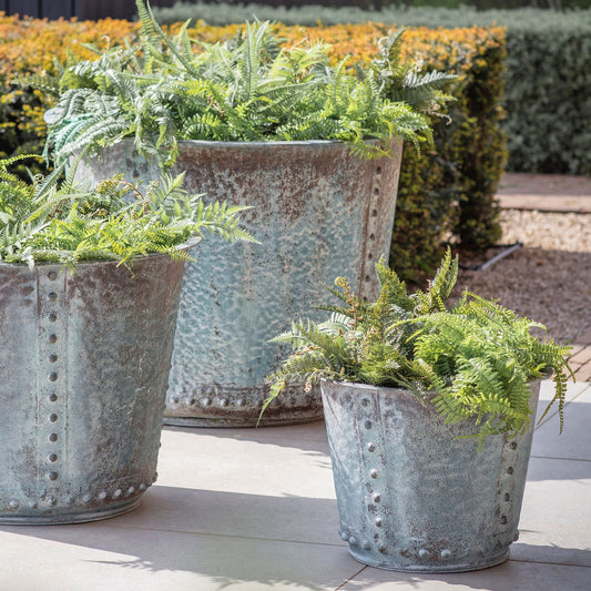 Yarnton Weathered Iron Planter Set of 3