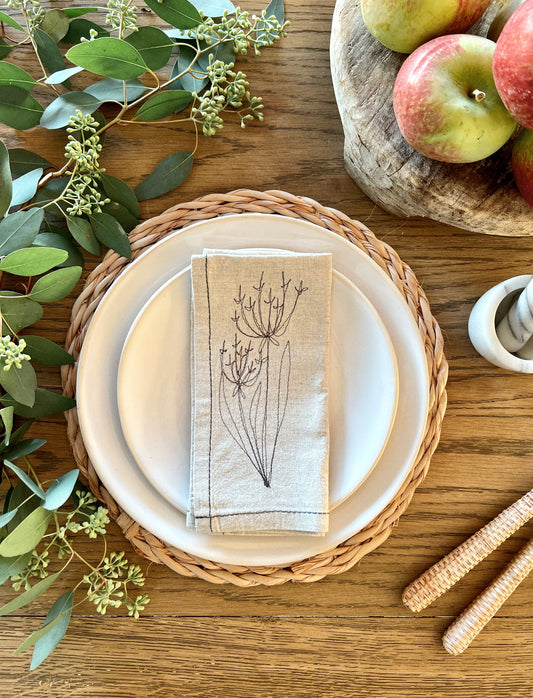 Charcoal Fennel Flower Napkins (Set of 4)