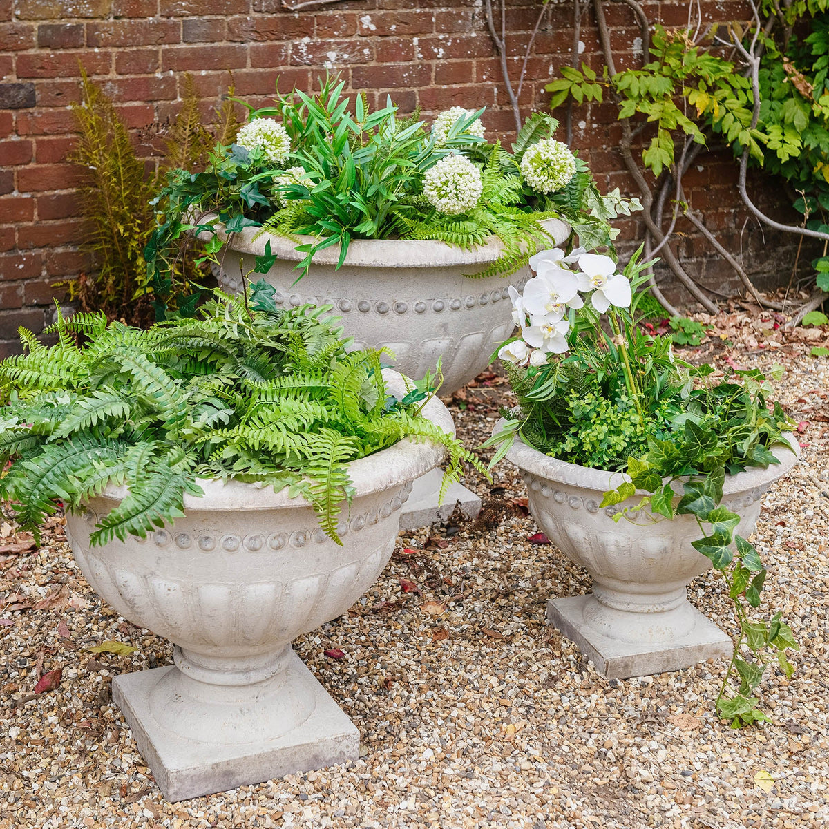 Yarnton Set of 3 Rusted White Iron Planters